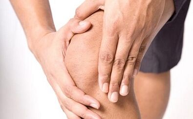 Symptômes d'arthrose de l'articulation du genou